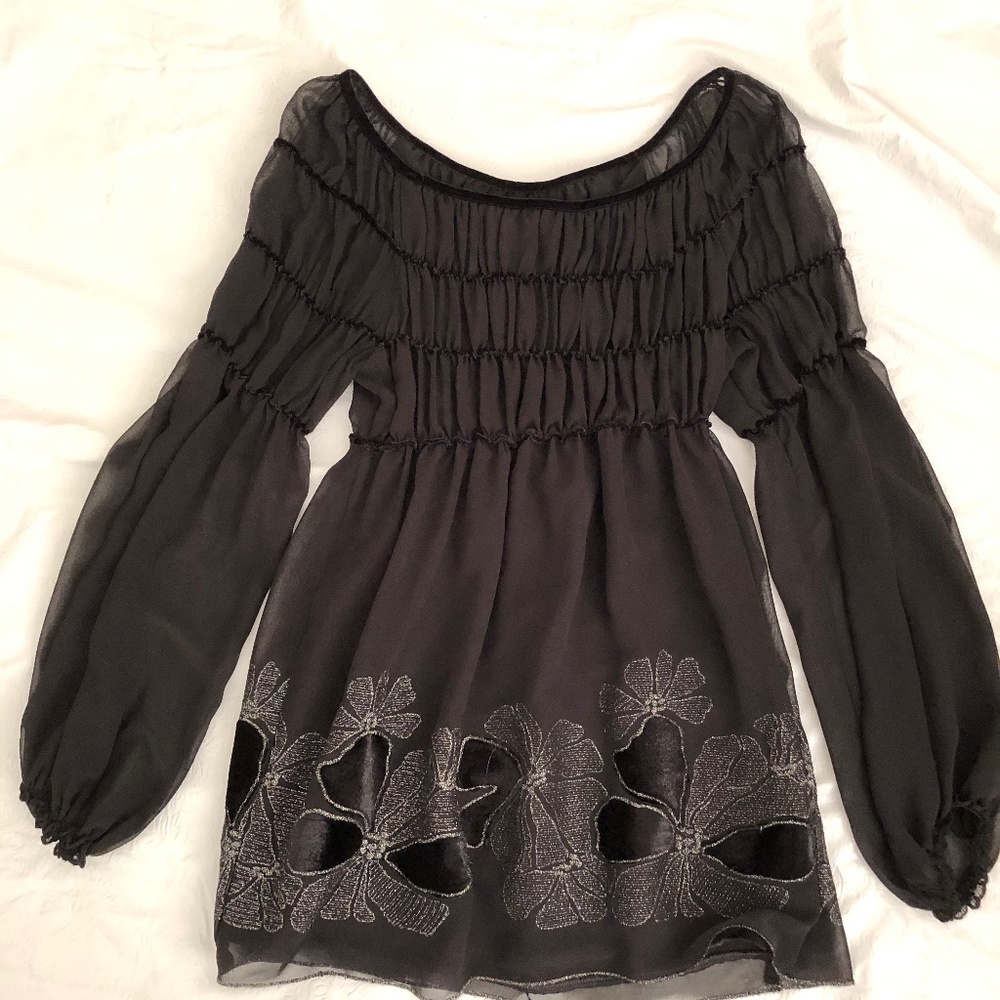 Max Studio Black and Silver Tunic with Velvet Trim